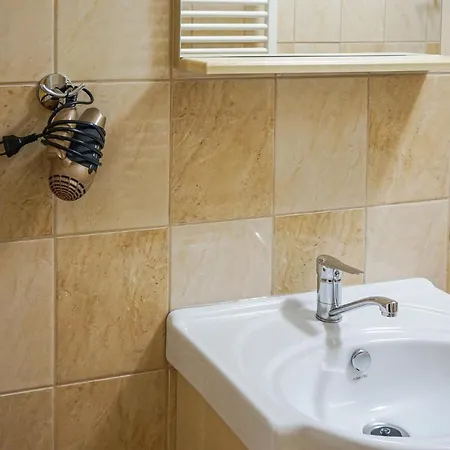 شقة Nice In W/ 1 Bedrooms *