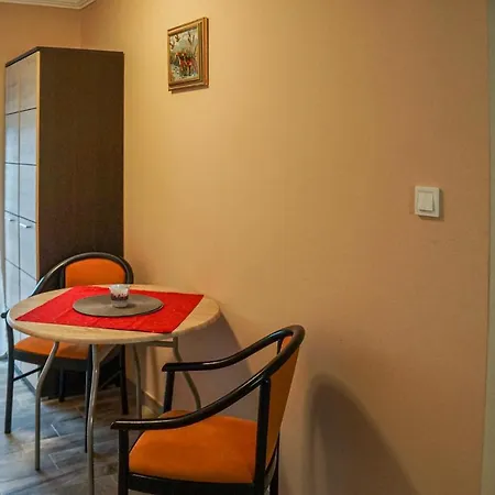 شقة Nice In W/ 1 Bedrooms